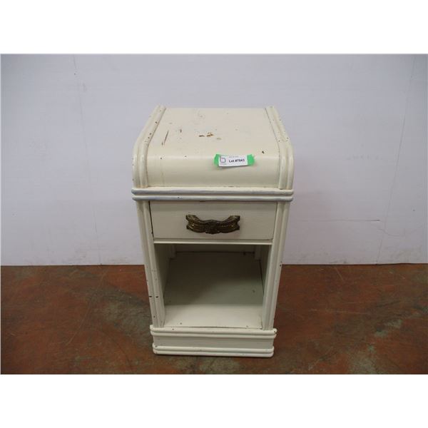 *Antique wash stand 14x14x27