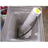 Image 4 : *Water softener reliance with holding tank