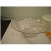 Image 2 : plastic punch bowl, tupperware, misc