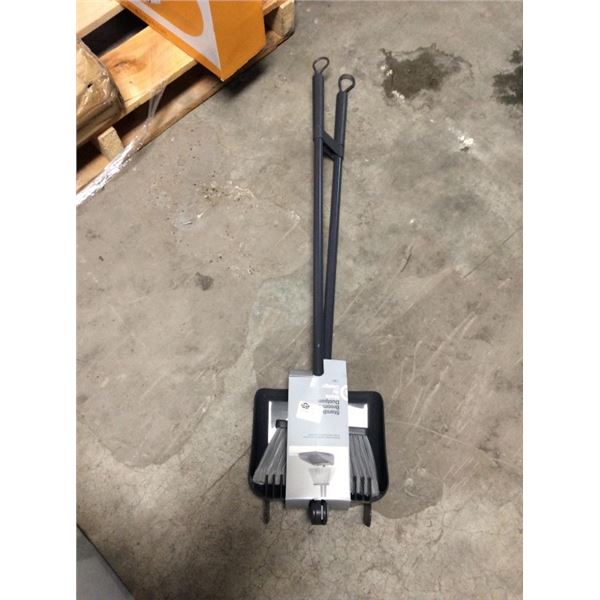 Standing broom and dust pan set