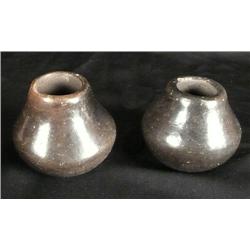 2 Miniture San Ildefanso Pots