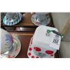 Image 2 : 6-Hanging Bird Feeders - 6 X $