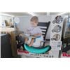 Image 1 : Bumbo Multi Seat