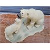 Image 3 : Mother & baby Polar Bear Sculpture