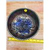 Image 3 : Fantastic Carnival Glass Bowl - Peep Relief Pattern