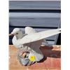Image 1 : 8" Tall White Dove Figurine