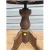 Image 2 : 3 Legged Organ Stool - Adjustable Height