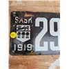 Image 2 : 1919 Saskatchewan porcelain license plate - a few touch ups