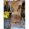 Image 2 : Triple prerss back chair Elm wood, matches 917