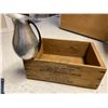 Image 1 : Antique water pitcher – Puralum Italy and wood ammunition box