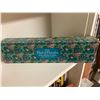 Image 1 : Avon Bird of Paradise soap and back brush in original box