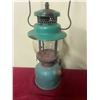 Image 3 : Coleman Lamp - Original Glass -Model 247 - Sunshine of The Night