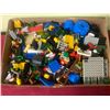 Image 1 : Vintage Lego - Approx. 3-4lbs