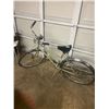 Image 1 : Ladies Bicycle - 5spd - Bay Crest Hurricane 441 Miles - Mint Condition