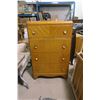 Image 1 : Antique Dresser & Tablet Stool