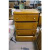 Image 2 : Antique Dresser & Tablet Stool