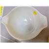 Image 3 : 2 Pyrex dishes green 2 quart & yellow 1/2 Pt