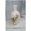 Image 3 : Beautiful Floral With Rose Vase