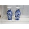 Image 3 : 2 Large Porcelean Oriental Vases