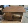 Image 5 : Single Pedestal Wood Desk - 20x36x30H"