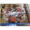 Image 3 : TIN FULL OF ASSORTED HOCKEY CARDS