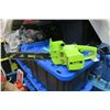 Image 2 : Poulan 2HP Electric Chain Saw 14"