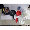 Image 2 : Lot of Misc. Juice Pitchers, Frying Pans, Glass Baking Pans, Table Mats