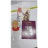 Image 2 : (1) Replica Head, (2) Magazines of Pope