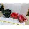 Image 1 : Rubber Pail and 2 Red Feeders