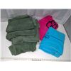 Image 2 : Lot of Towels