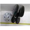 Image 2 : White L/XL Bike Helmet and Men's 13 Rubber Boots