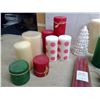 Image 2 : Xmas Lot - Candles, Wreaths, and Tins