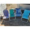 Image 1 : 4 Folding Lawn Chairs
