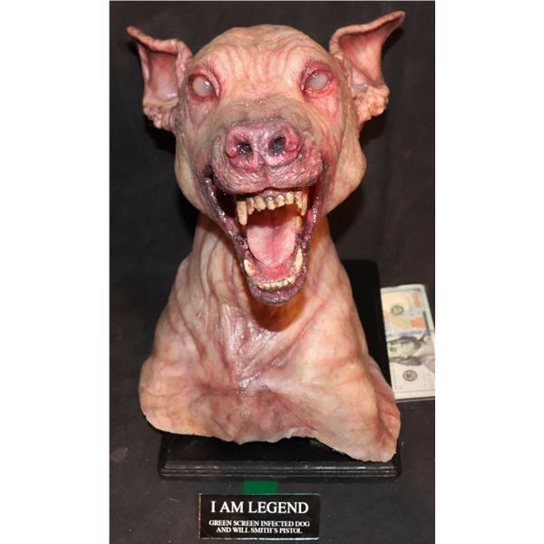 I AM LEGEND SCREEN MATCHED HERO ANIMATRONIC VAMPIRE DOG ON STAND