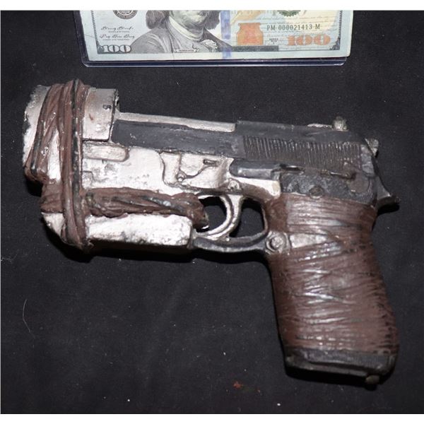 WATER WORLD SMOKER WARRIOR SCREEN USED MODIFIED STUNT GUN