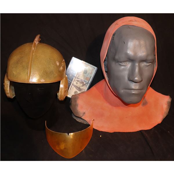 JINGLE ALL THE WAY TURBO MAN HELMET W/ VISOR & COWL ON ARNOLD SCHWARZENEGGER BUST SUPER HERO