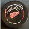 Image 2 : AUTOGRAPHED RED WINGS MEMORABILIA