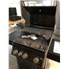 Image 3 : NAPOLEON ROGUE XT RXT425SIB BLACK PROPANE BARBECUE WITH SIDE ELEMENT
