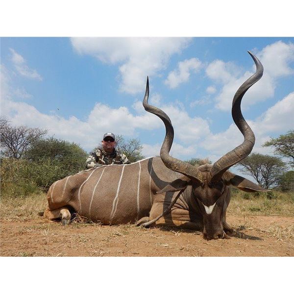 South Africa: 10 Day Plains Game Hunt for 4 Hunters / Includes a $1,500 Trophy Fee Credit Per Hunter