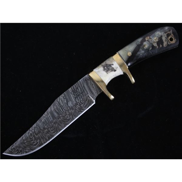 Rams Horn Brass Bolster Damascus Knife