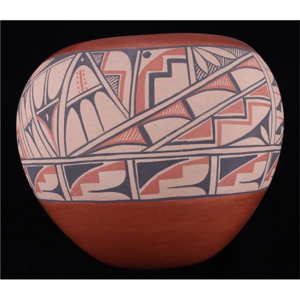 Jemez Pueblo Pottery by Roberta Shendo