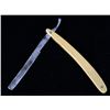 Image 4 : Four Vintage Straight Razor Collection
