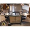 Image 1 : CENTRO NATURAL GAS BBQ WITH ACCESSORIES