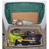 Image 1 : ESTATE TOTE (WITH LID) FULL OF ASSORTED HOME ITEMS