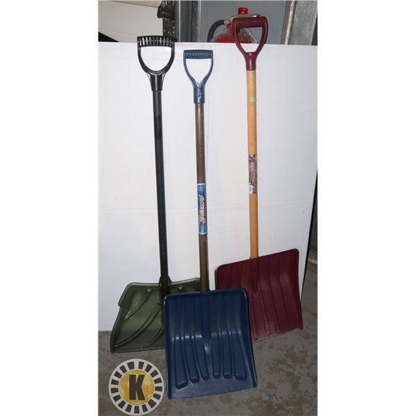 LOT OF 3 SNOW SHOVELS