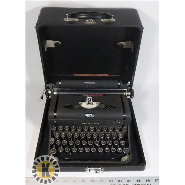 ROYAL BRAND VINTAGE TYPE WRITER