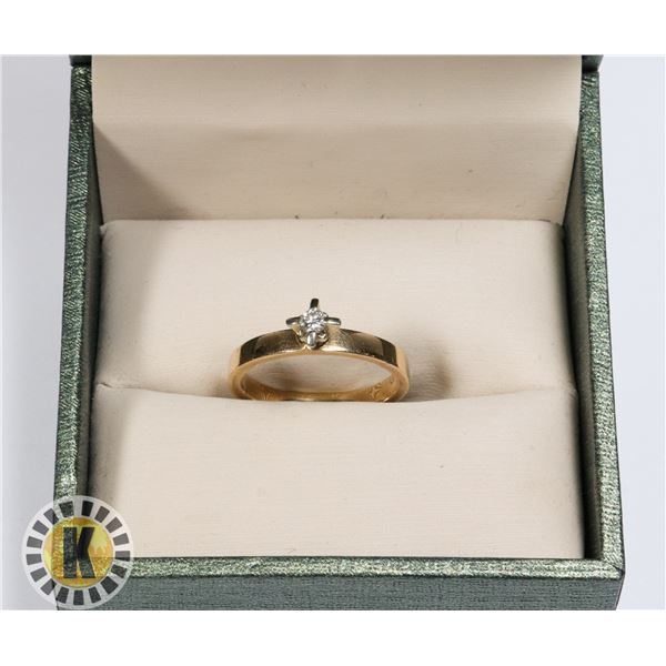 10K GOLD RING SIZE 7.25