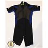 Image 1 : WET SUITS MED/LARGE WINNING EDGE
