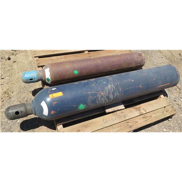 Qty 2 Argon Airgas Tanks 7117 (Empty)