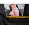 Image 13 : Qty 10 Celebrity Photos: Pat Priest, Sandra Dee & Others, Some Signed
